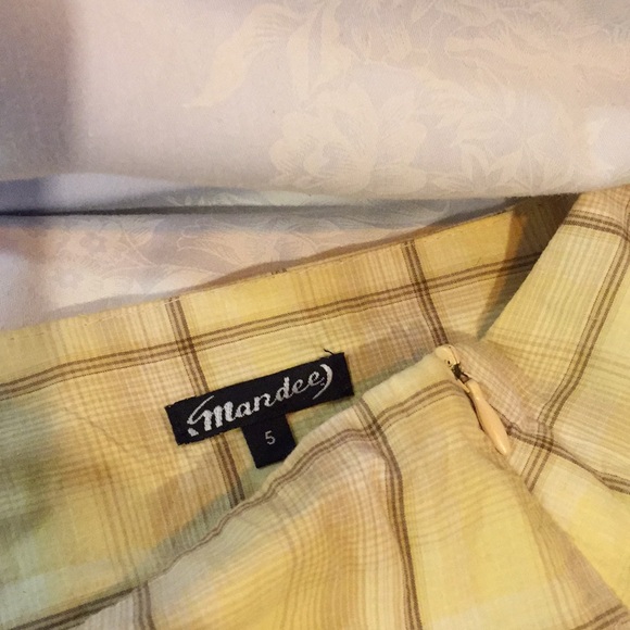 Girls skirt yellow plaid - Picture 5 of 8